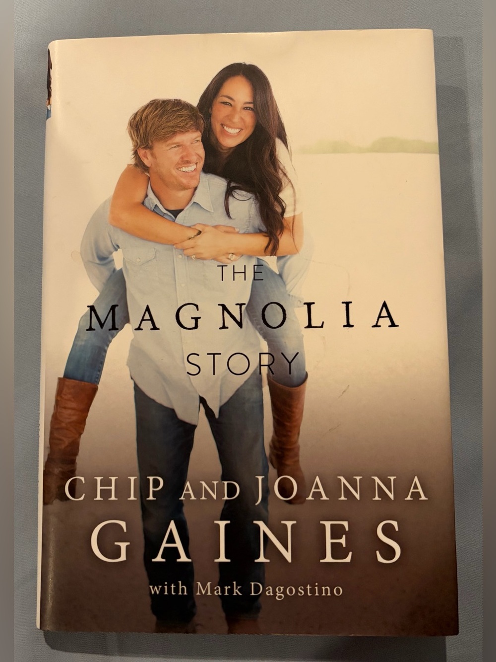 Book The Magnolia Story, Chip & Joanna Gaines Hardcover New